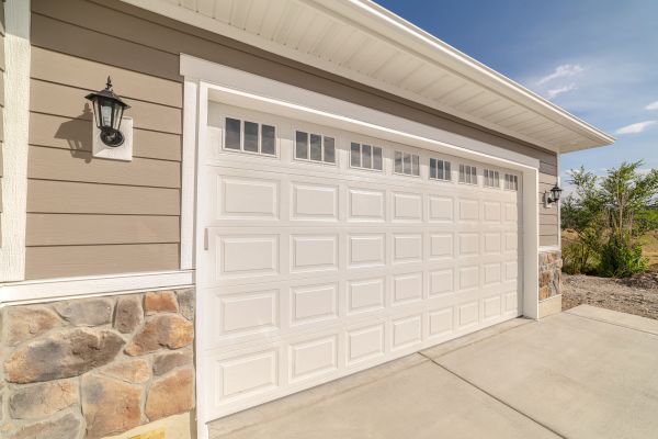 Cost of Garage Lifting in Ankeny